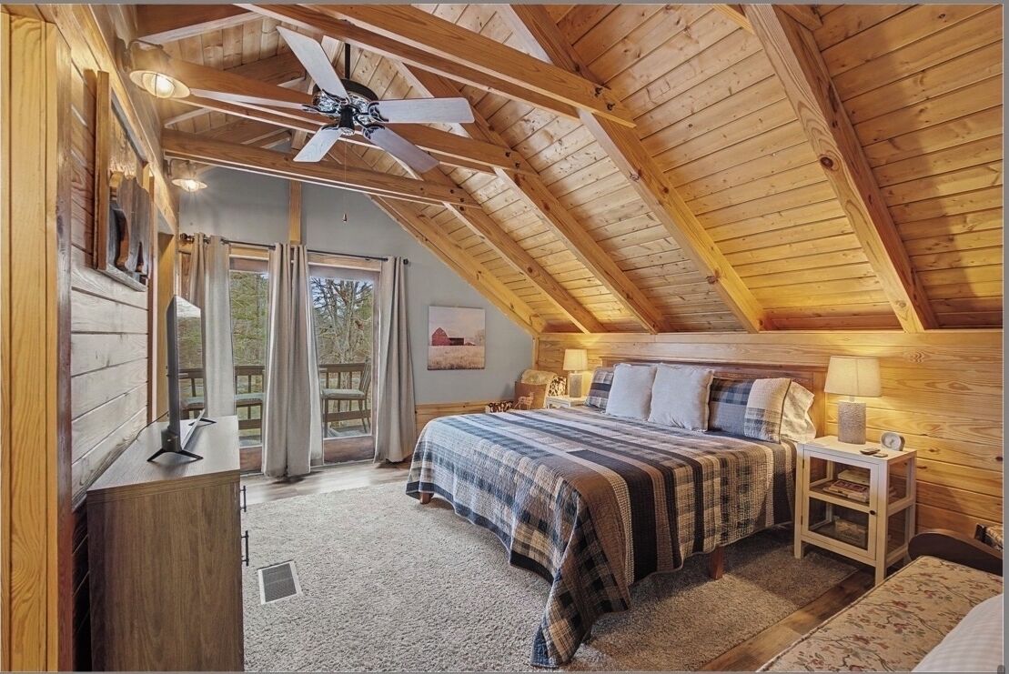 2 chambres, fer et planche à repasser, Wi-Fi gratuit, draps fournis