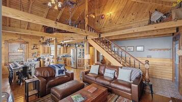 Smart TV, fireplace, DVD player, books