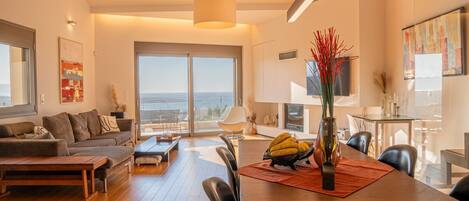 Vila | 4 kamar tidur dan meja kerja