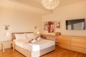 4 habitaciones y escritorio 