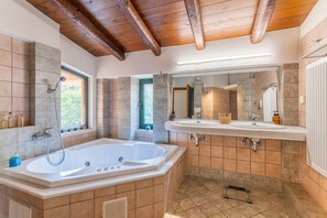 4 bedrooms, desk, soundproofing - Villa Evakri With Private Swimming Pool BBQ (Malevizi)