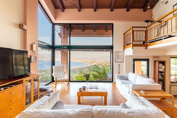 Villa | 4 slaapkamers, een bureau