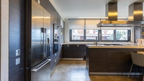 Hus | 4 soverom og internett