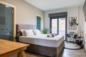 Villa | 4 bedrooms, Internet