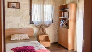 Villa | 4 bedrooms, Internet