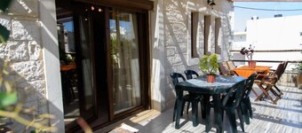 Stone and Wood Villa