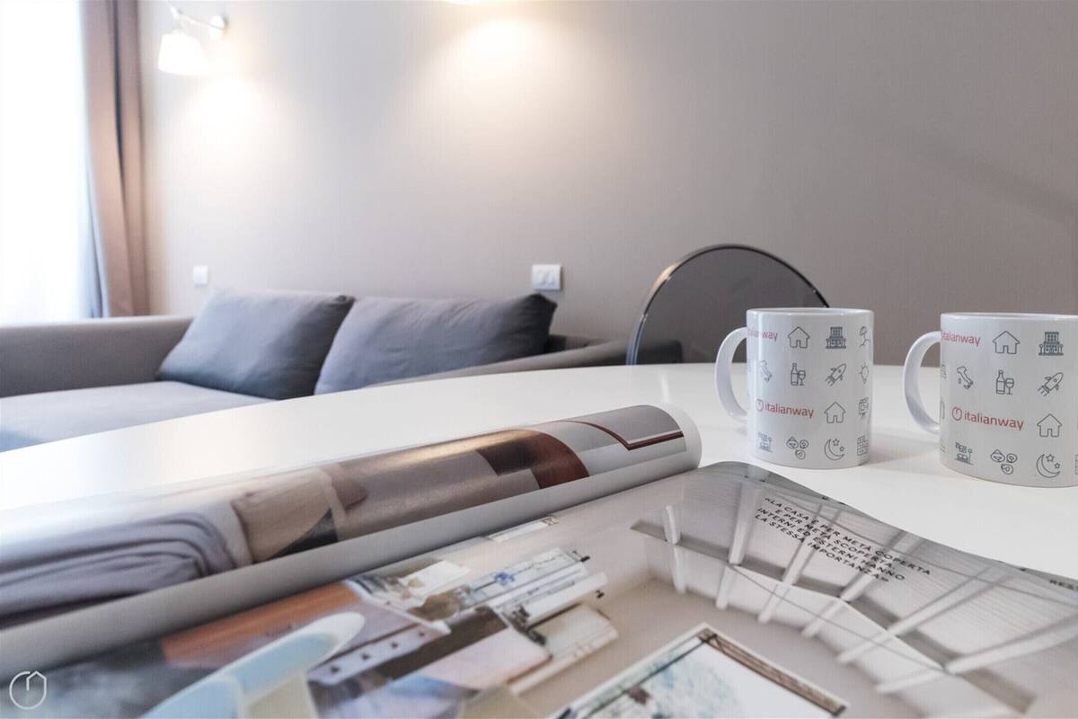 Apartment, 1 Bedroom, Smoking, 2 Bathrooms | Living area