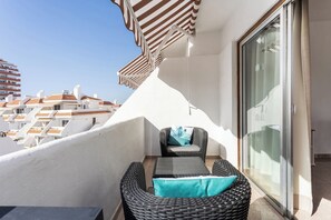 Property grounds - Home2Book Vibrant Las Américas Apt, Pool Retreat (Playa de la Américas)