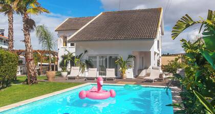 Retreat Villa (MiniGolf, Hot tub)