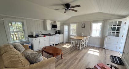 Sea Rose Cottage - on Popham Beach!