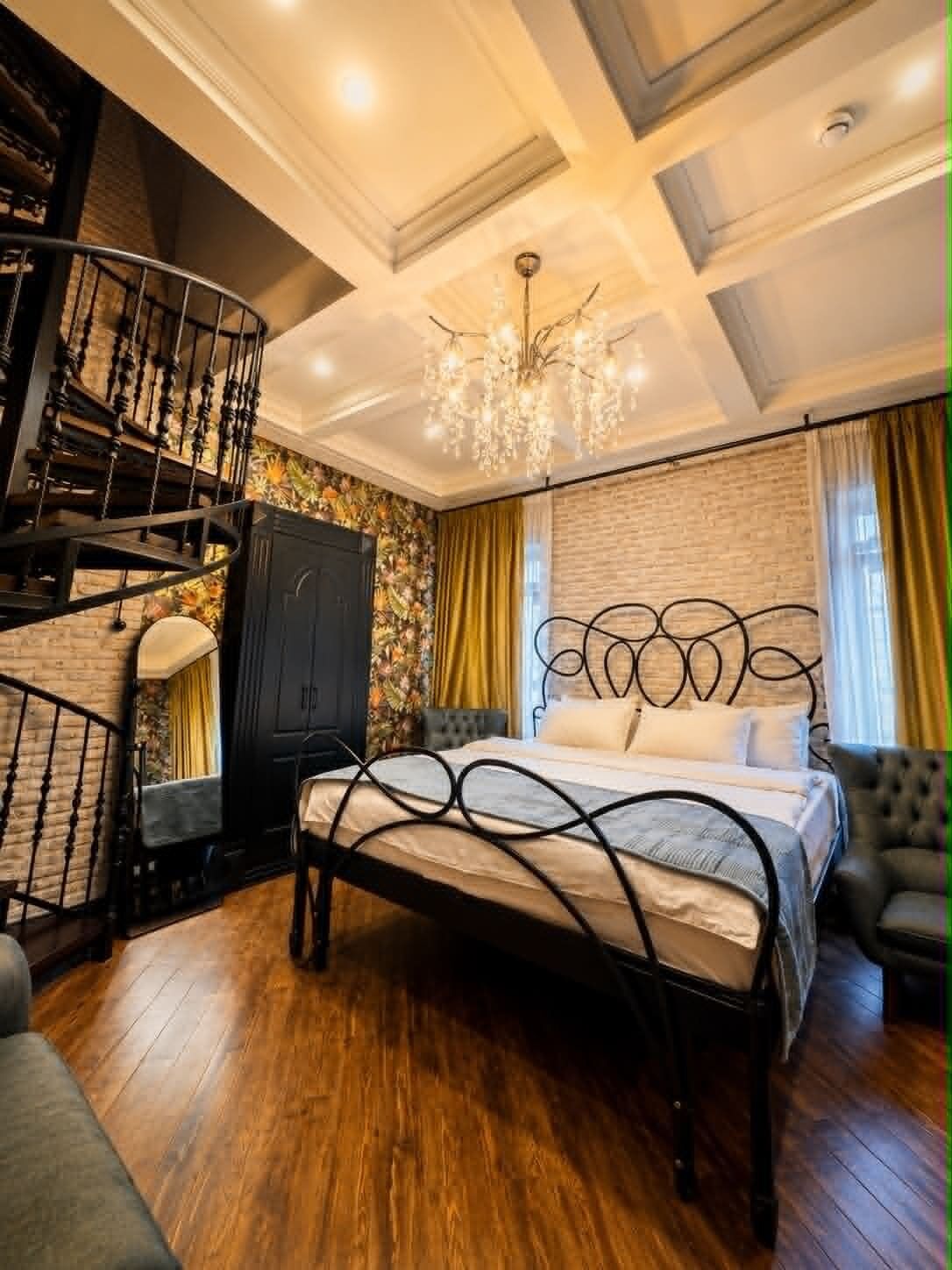 1 chambre, coffres-forts dans les chambres, bureau