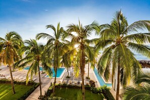 Outdoor pool - Apto moderno 1 hab Playa y alberca en PV (Puerto Vallarta)
