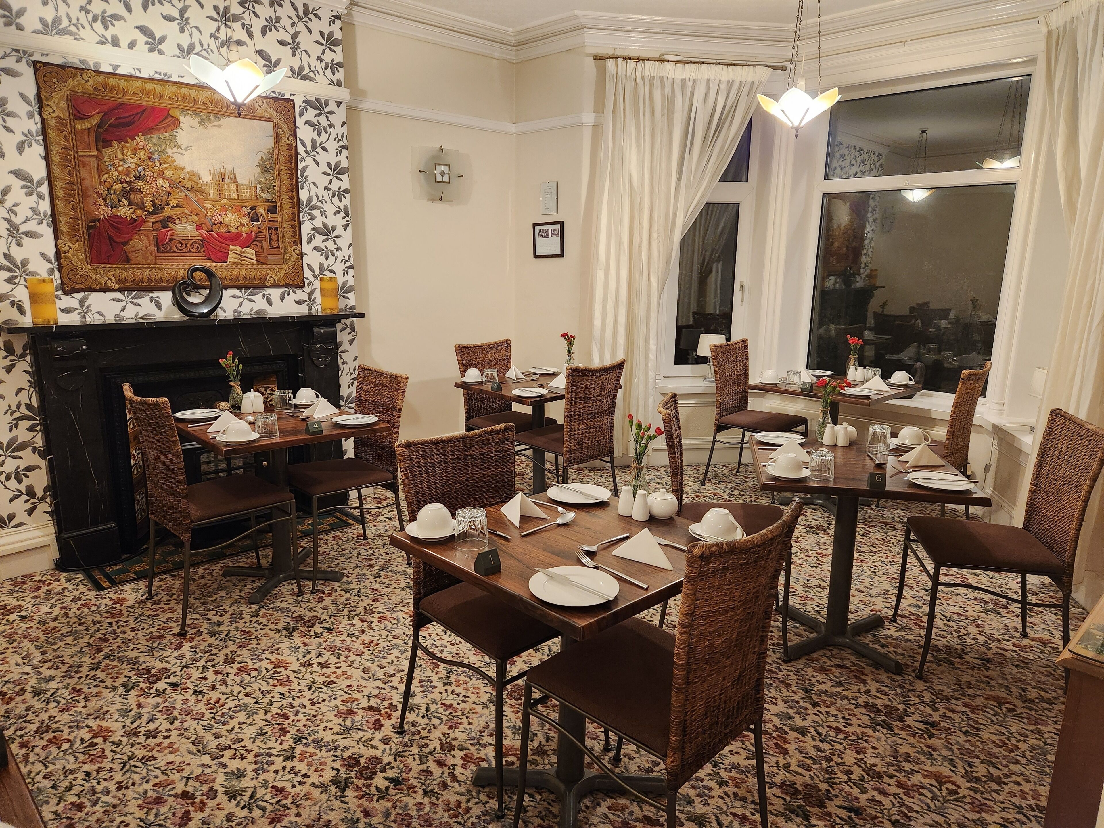 Petit déjeuner préparé à la commande compris tous les jours