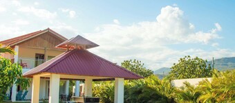 Villa Mercedes · Pool + Mountain Views | Ocoa Bay
