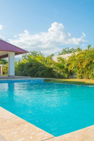 Pool. Villa Mercedes · Pool + Mountain Views | Ocoa Bay