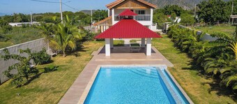 Villa Mercedes · Pool + Mountain Views | Ocoa Bay
