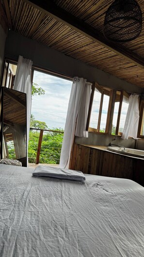 1 bedroom, WiFi, bed sheets - Room 1 - Casa Do Nato

 (Mizata)