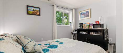 2 camere, una scrivania, Wi-Fi gratuito