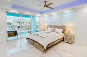 4 chambres, fer et planche à repasser, Wi-Fi, draps fournis