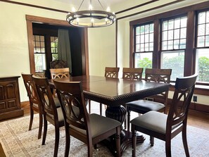 Dining - Walk downtown, Charming 3 BR -2 King beds, Porch, Fire Pit, Theatre, Fenced Yard (Salina)