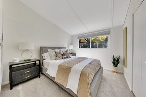 3 Schlafzimmer, Bügeleisen/Bügelbrett, WLAN, Bettwäsche