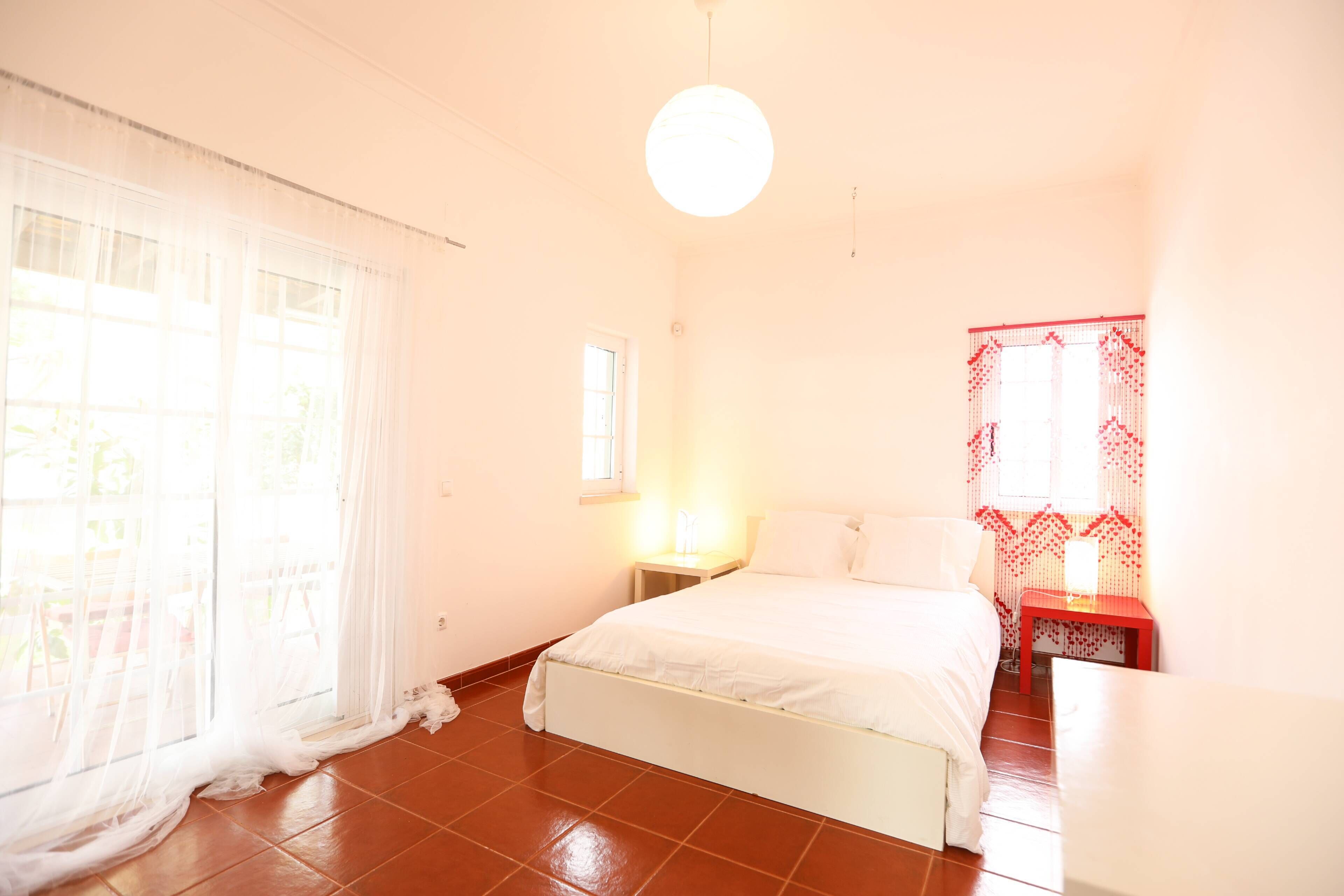 3 bedrooms, Internet, bed sheets