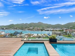 Pool - B245 - Condo with amazing view (Sint Maarten)