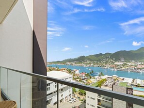 Property grounds - B244 - Magnificent Lagoon-View Apartment with Balcony (Sint Maarten)
