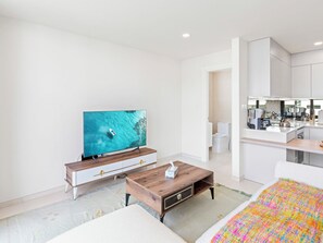 2 chambres, fer et planche à repasser, Wi-Fi, literie fournie