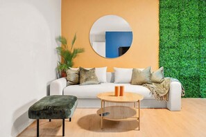 TV, offices - 5 Min From Torget I Nearby Coast I Newly Furnished (Bergenhus)