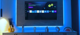 Adeluxe Home - Entire Luxury 2-Bedroom House