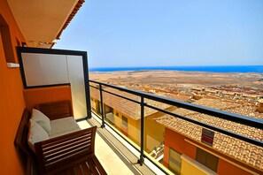 Property grounds - Panorama Blue – Apartment with ocean view for 10p (Caleta de Fuste)