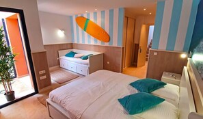 4 bedrooms, iron/ironing board, free WiFi, bed sheets