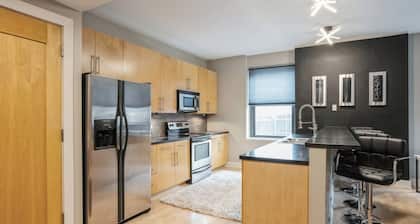 Cozy 1-bedroom condo in the heart of Des Moines