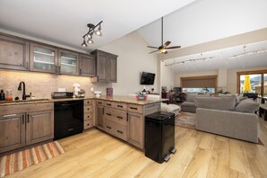 Interior - Spacious 7 Bed Retreat, Hot Tub + Ski Hill Views (Fraser)