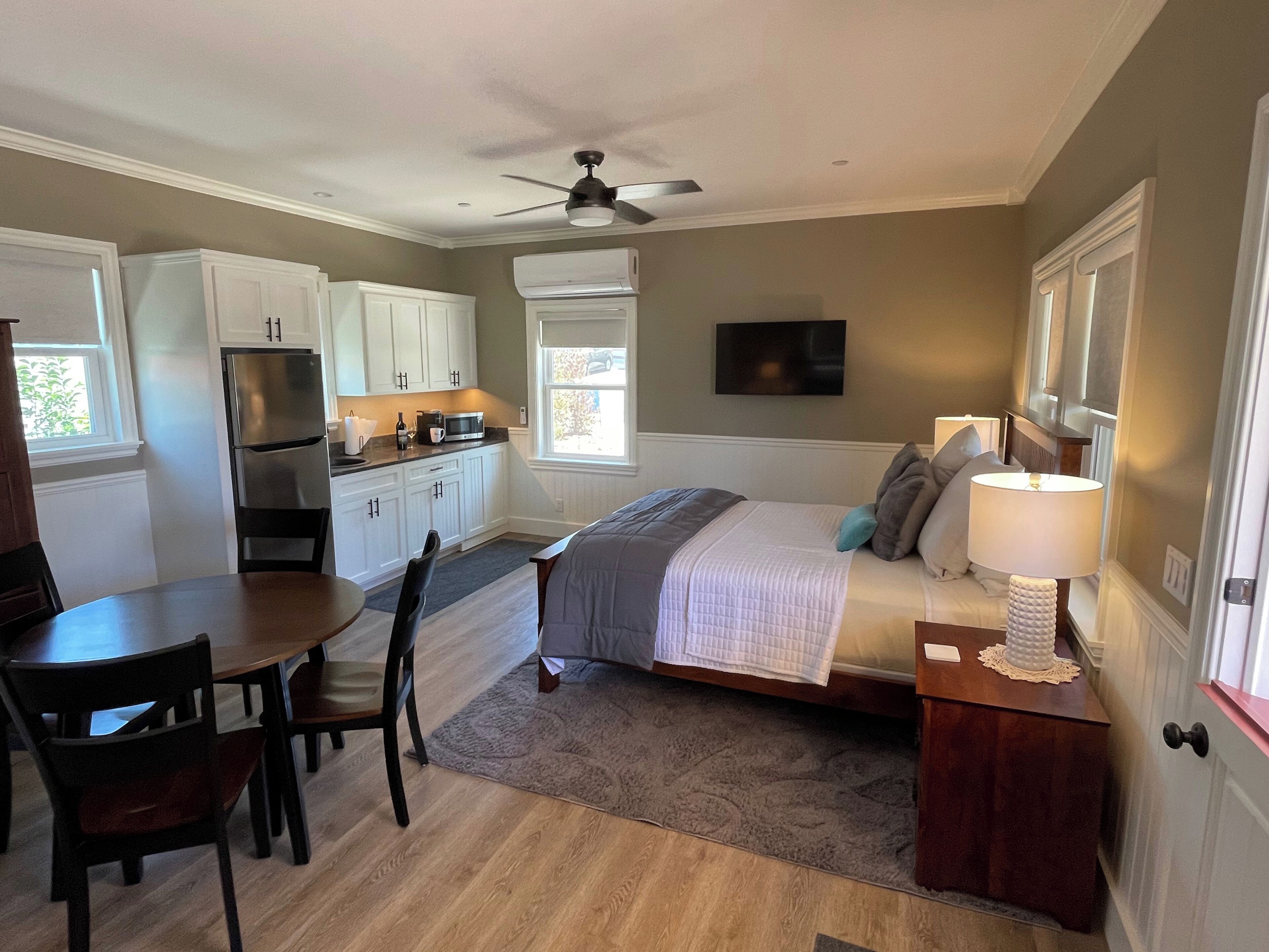 1 bedroom, iron/ironing board, free WiFi, bed sheets