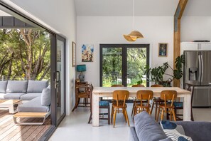Dining - Farmhouse Retreat, Longbush (Hinakura)