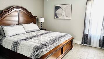 3 chambres, bureau, fer et planche à repasser, Wi-Fi