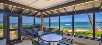 Island Jewel — Ocean Front North Shore Paradise