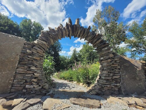 River Stone Wellness Retreat