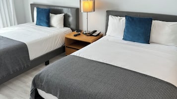 1 habitación, tabla de planchar con plancha, cuna de viaje y wifi