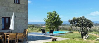 Charming 3-bedroom farmhouse with AC and WiFi in Serra da Estrela,  