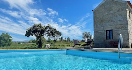 Charming 3-bedroom farmhouse with AC and WiFi in Serra da Estrela,