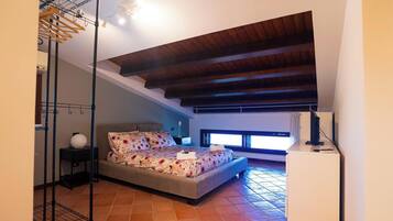 4 camere, ferro/asse da stiro, Wi-Fi, lenzuola