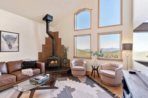 Smart TV, fireplace, video games