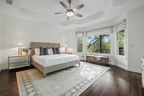 6 室のベッドルーム、デスク、アイロン / アイロン台、WiFi (無料)