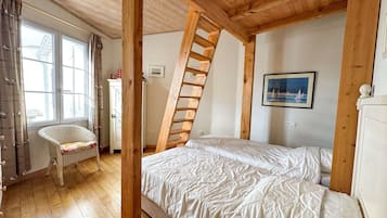 5 bedrooms, WiFi