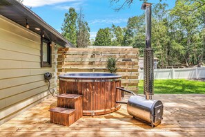 Terrace/patio - Cozy Ranch by the Lake w/Hot Tub in the Mountains (Albrightsville)