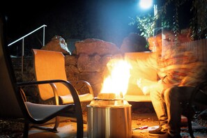 Property grounds - Rustic modern 2-bedroom home-lower level with hot tub in marvelous Moscow  (Moscow)