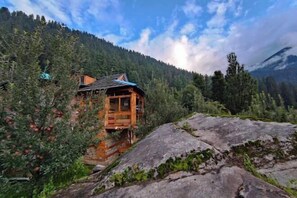 Miscellaneous - Yalakhom (Sosan)